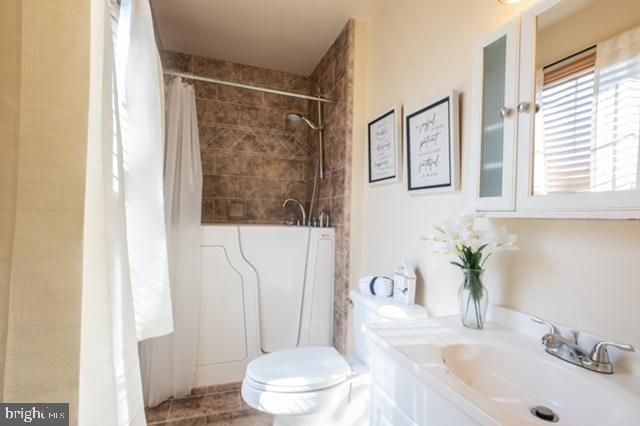 11748 TORCELLO CT, Waldorf, MD 20601