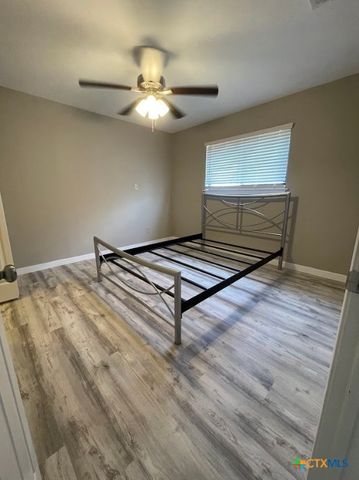 744 Hill Top Drive, Canyon Lake, TX 78133