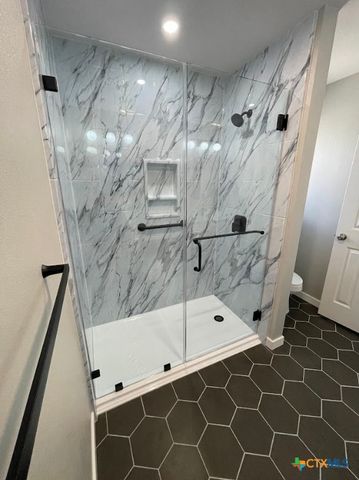 744 Hill Top Drive, Canyon Lake, TX 78133