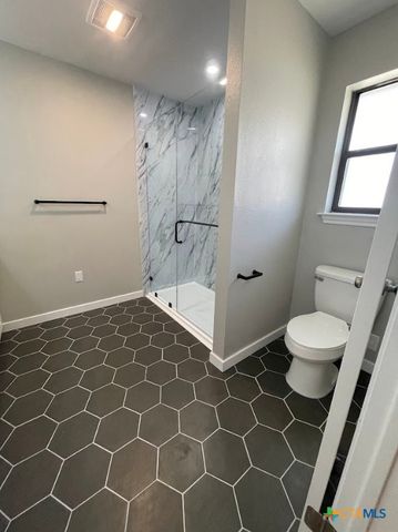 744 Hill Top Drive, Canyon Lake, TX 78133