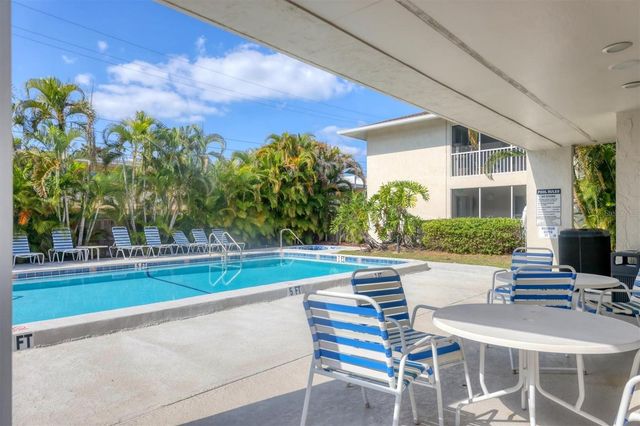 2121 WOOD STREET C110, Sarasota, FL 34237