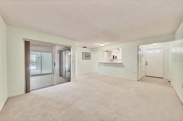 2121 WOOD STREET C110, Sarasota, FL 34237