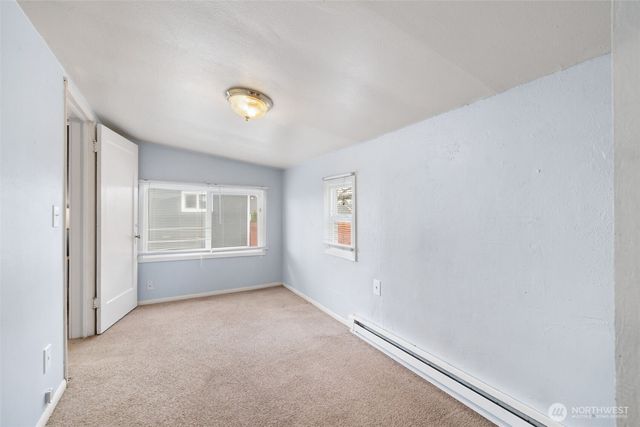 3596 E Howe Street, Tacoma, WA 98404