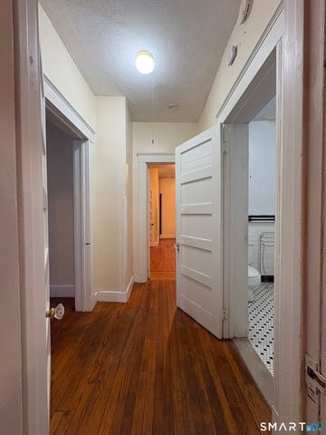 787 Elm Street 1, New Haven, CT 06511