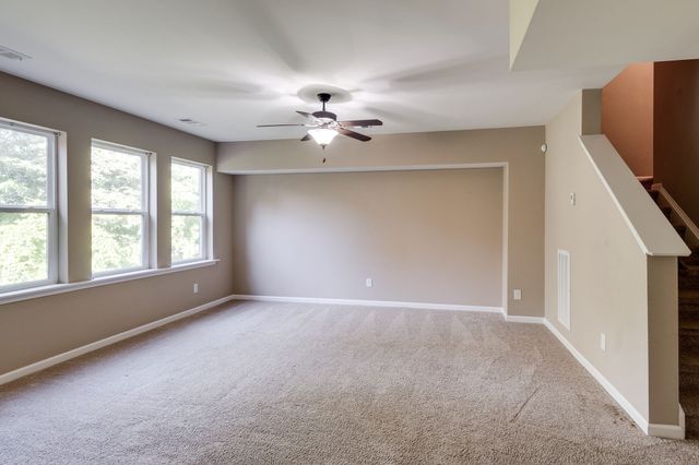6513 Sunnywood Dr, Nashville, TN 37211