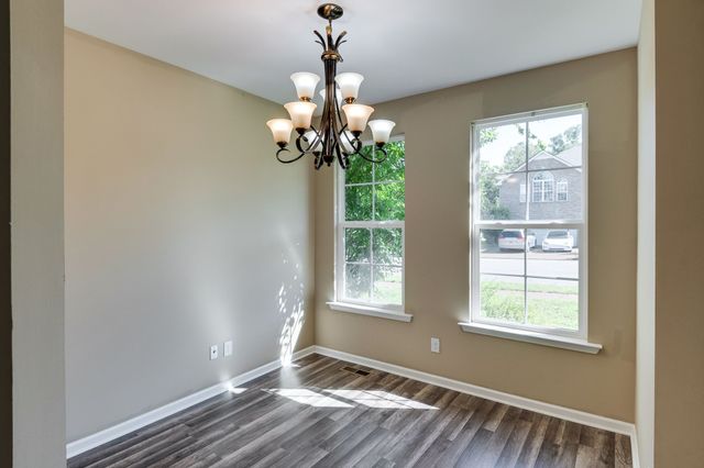 6513 Sunnywood Dr, Nashville, TN 37211