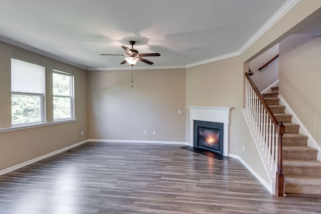 6513 Sunnywood Dr, Nashville, TN 37211