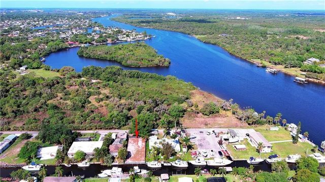 2228 Marina Park DR, Fort Myers, FL 33905