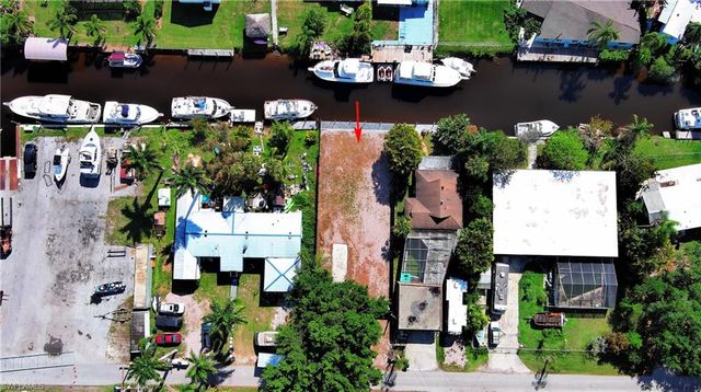 2228 Marina Park DR, Fort Myers, FL 33905