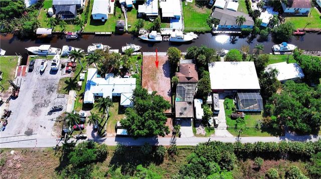 2228 Marina Park DR, Fort Myers, FL 33905
