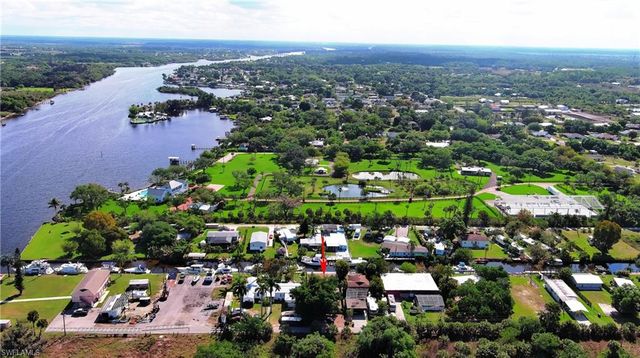 2228 Marina Park DR, Fort Myers, FL 33905