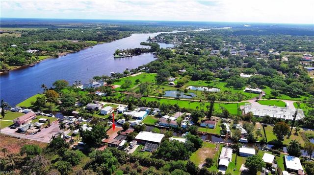 2228 Marina Park DR, Fort Myers, FL 33905