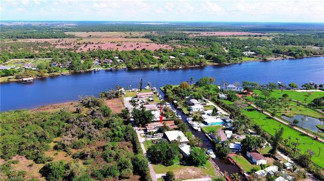 2228 Marina Park DR, Fort Myers, FL 33905