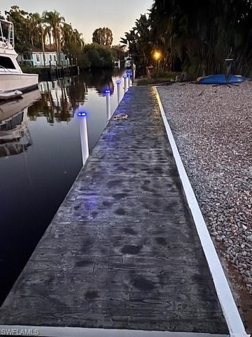 2228 Marina Park DR, Fort Myers, FL 33905