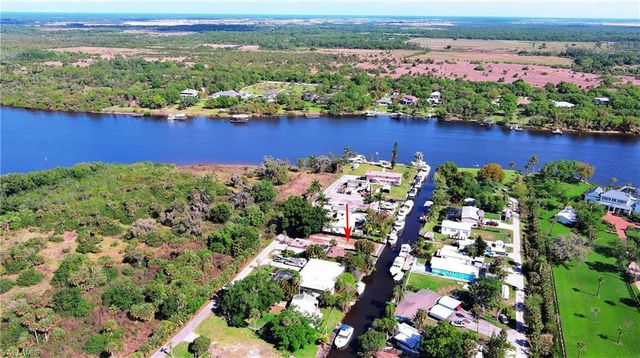 2228 Marina Park DR, Fort Myers, FL 33905