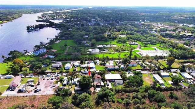 2228 Marina Park DR, Fort Myers, FL 33905