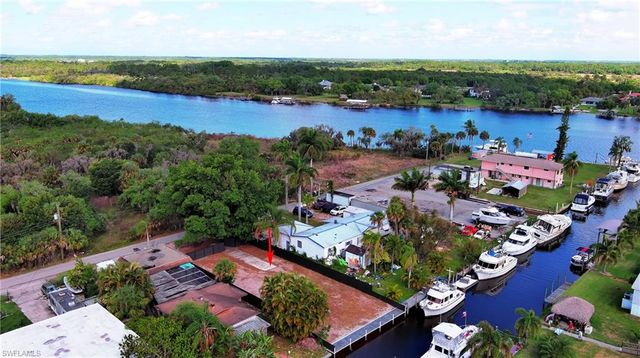 2228 Marina Park DR, Fort Myers, FL 33905
