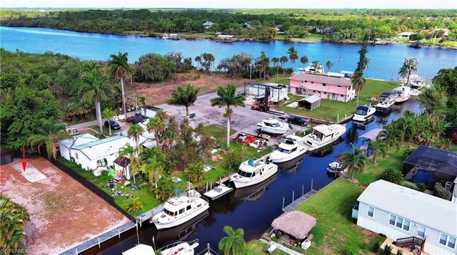 2228 Marina Park DR, Fort Myers, FL 33905