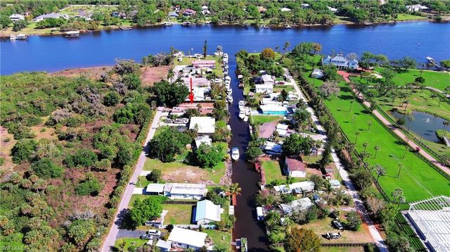 2228 Marina Park DR, Fort Myers, FL 33905