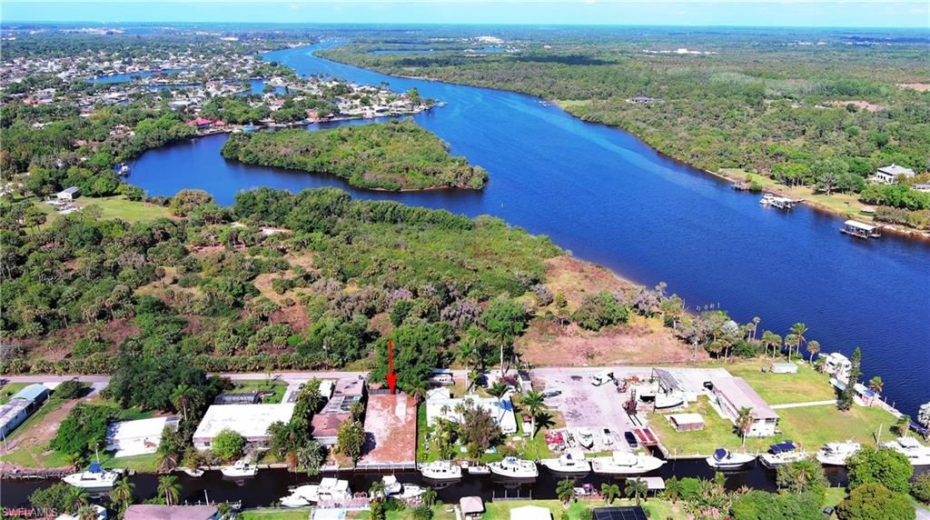 2228 Marina Park DR, FORT MYERS, FL 33905 — photo 2