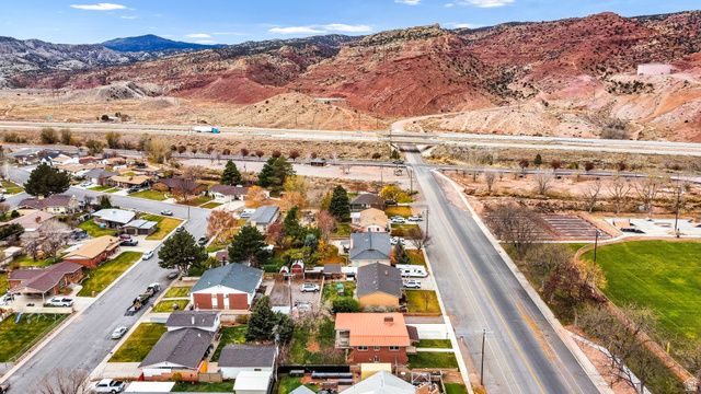 627 W 300 N, Richfield, UT 84701