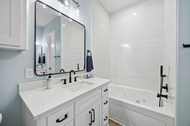 341 Holiday Lane, Coldspring, TX 77331