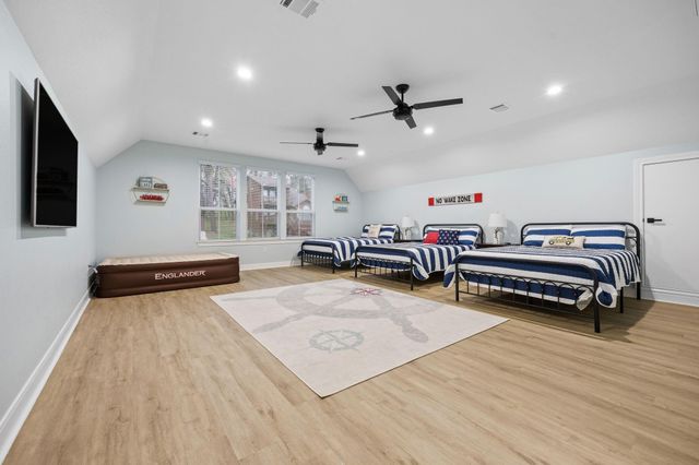 341 Holiday Lane, Coldspring, TX 77331