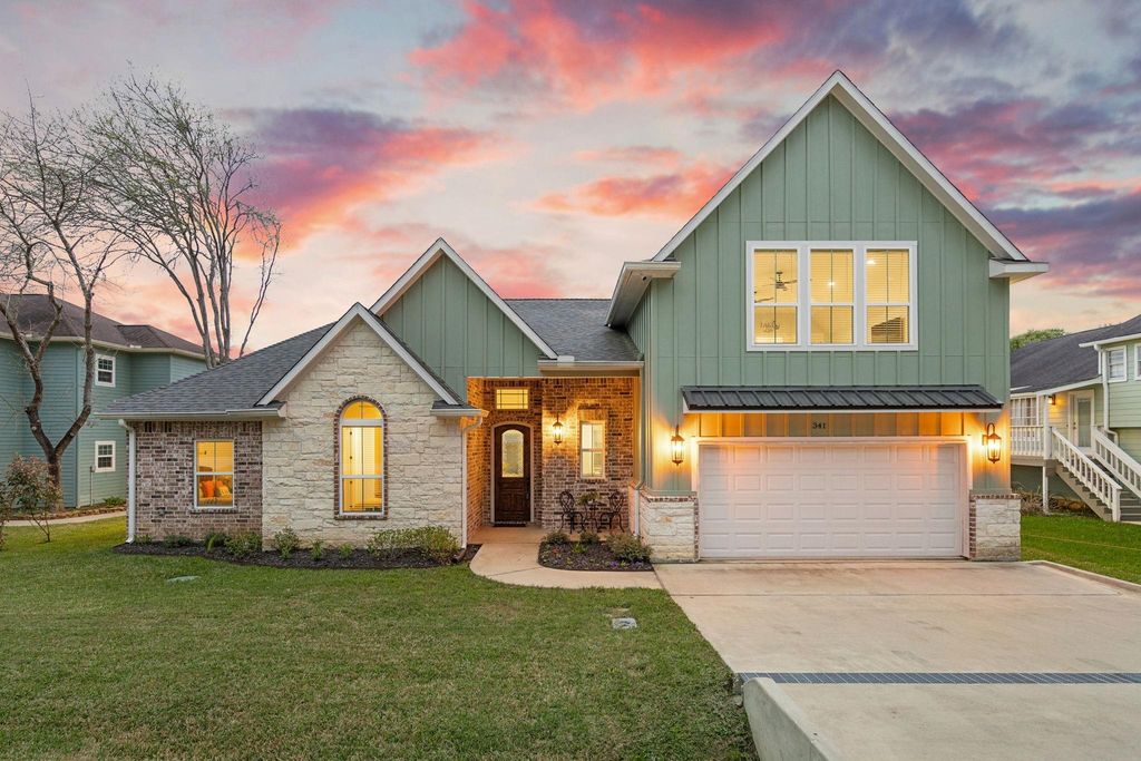 341 Holiday Lane, Coldspring, TX 77331