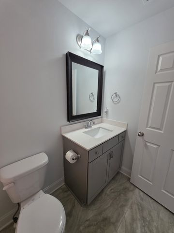 369 Carriage House Ln, Hendersonville, TN 37075