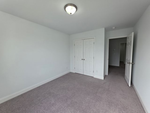 369 Carriage House Ln, Hendersonville, TN 37075