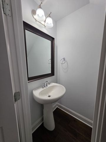 369 Carriage House Ln, Hendersonville, TN 37075