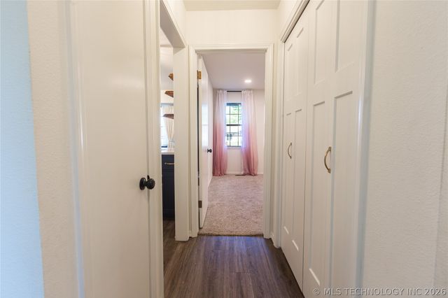 2422 S Maywood Drive, Claremore, OK 74017