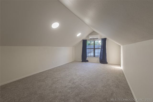 2422 S Maywood Drive, Claremore, OK 74017