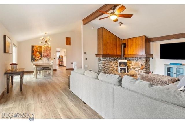 16 Evening Star Drive, Emigrant, MT 59027