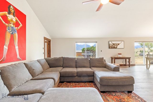 16 Evening Star Drive, Emigrant, MT 59027