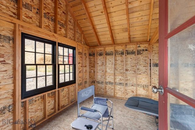 16 Evening Star Drive, Emigrant, MT 59027