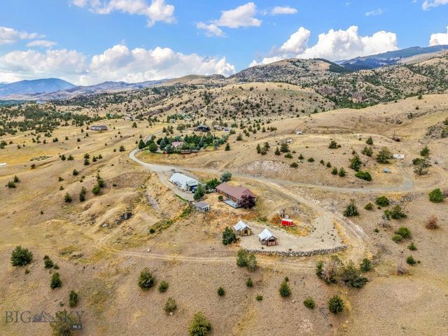 16 Evening Star Drive, Emigrant, MT 59027