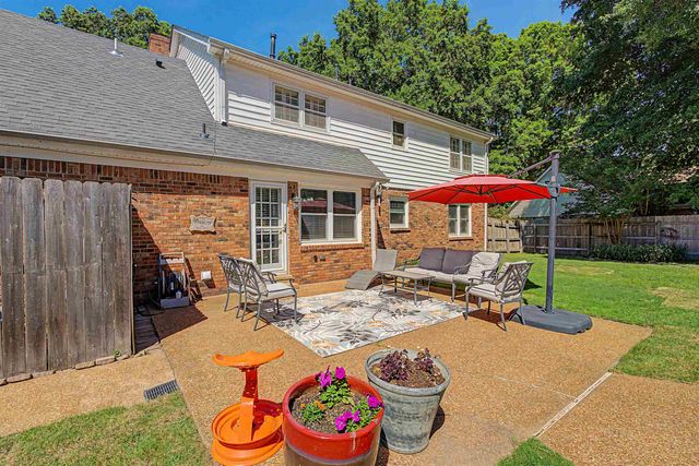 7703 RIVER BEND DR, Germantown, TN 38138