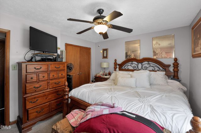 1082 Quail Meadow Drive, Fayetteville, NC 28314