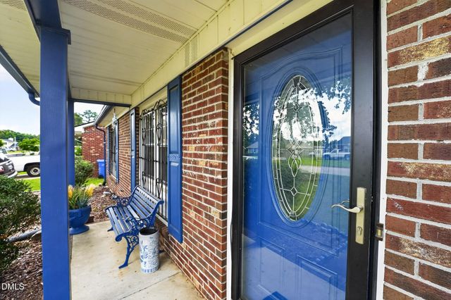 1082 Quail Meadow Drive, Fayetteville, NC 28314