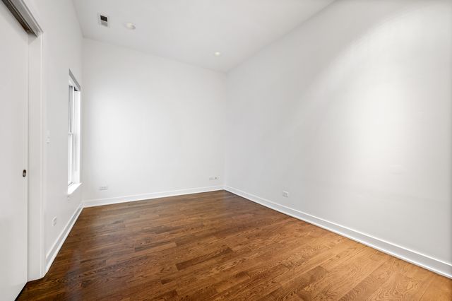 1611 N Hermitage Avenue 205, Chicago, IL 60622