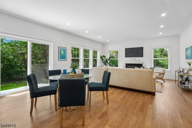 31 Verona Rd, New Providence Boro, NJ 07974