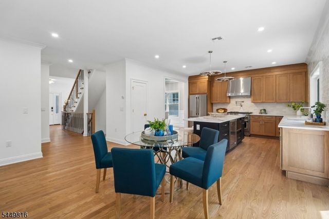 31 Verona Rd, New Providence Boro, NJ 07974