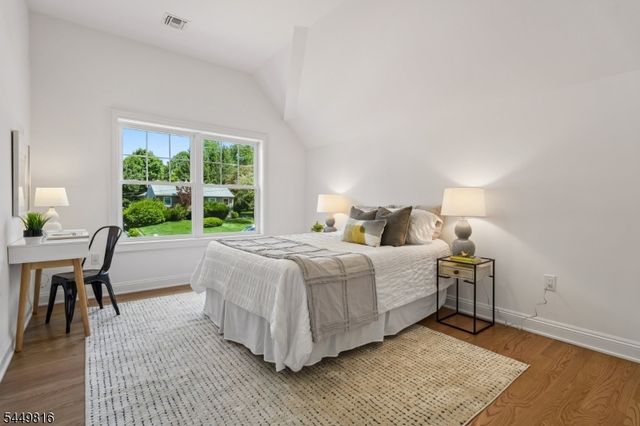 31 Verona Rd, New Providence Boro, NJ 07974