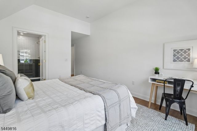 31 Verona Rd, New Providence Boro, NJ 07974