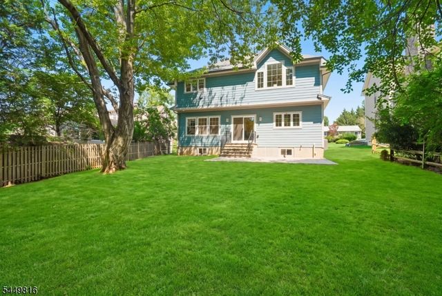 31 Verona Rd, New Providence Boro, NJ 07974