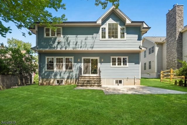 31 Verona Rd, New Providence Boro, NJ 07974