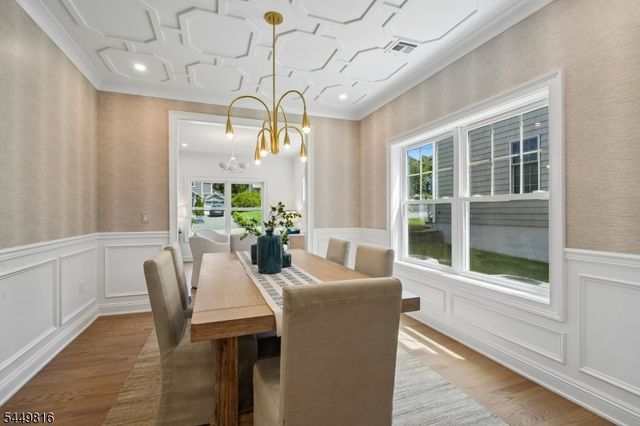 31 Verona Rd, New Providence Boro, NJ 07974