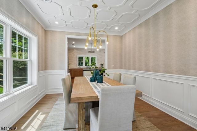 31 Verona Rd, New Providence Boro, NJ 07974