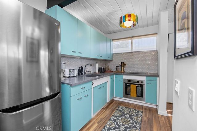 1111 E Palm Canyon Drive 202, Palm Springs, CA 92264